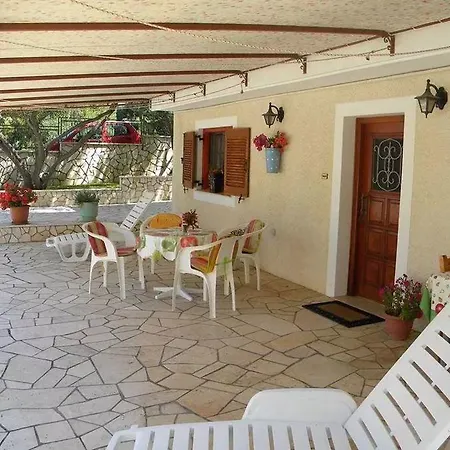 Apartment Victoria Lassi (Kefalonia)